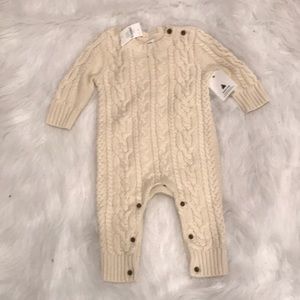 Baby gap unisex sweater romper 3-6 month NWT